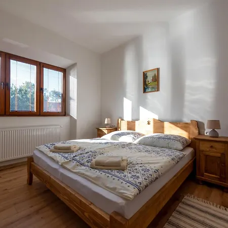 Fedákov Mlyn Alojamento de Acomodação e Pequeno-almoço 3*